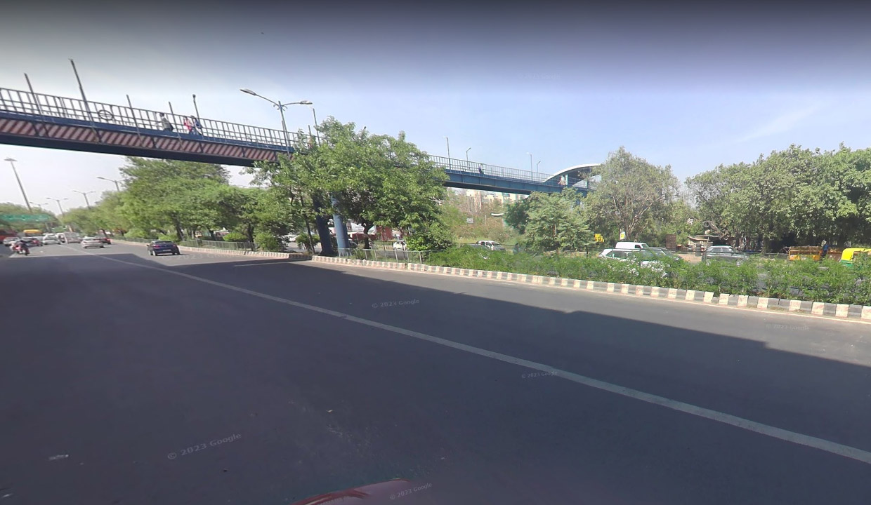 Jasola Apollo Metro station, delhi