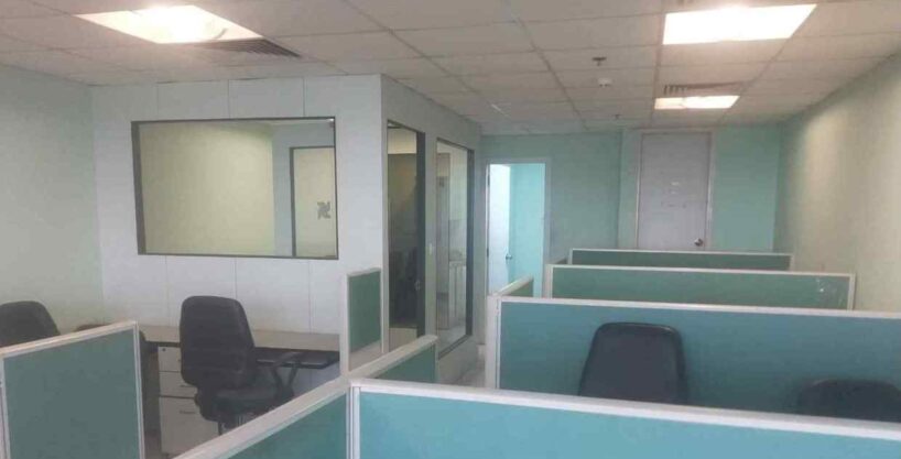 Office Space for Rent in Jasola 1056 foot