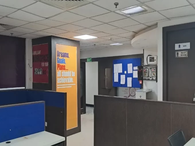 Affordable office space in Jasola with low rent