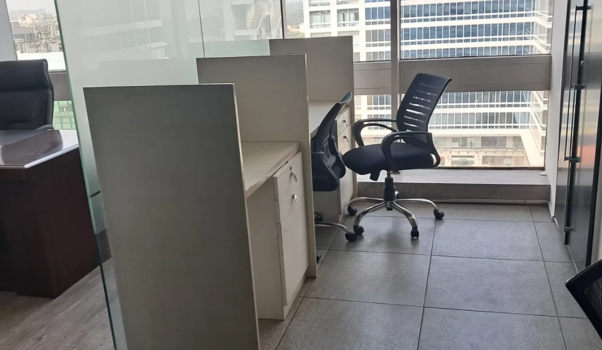 jasola-office-with-metro-access